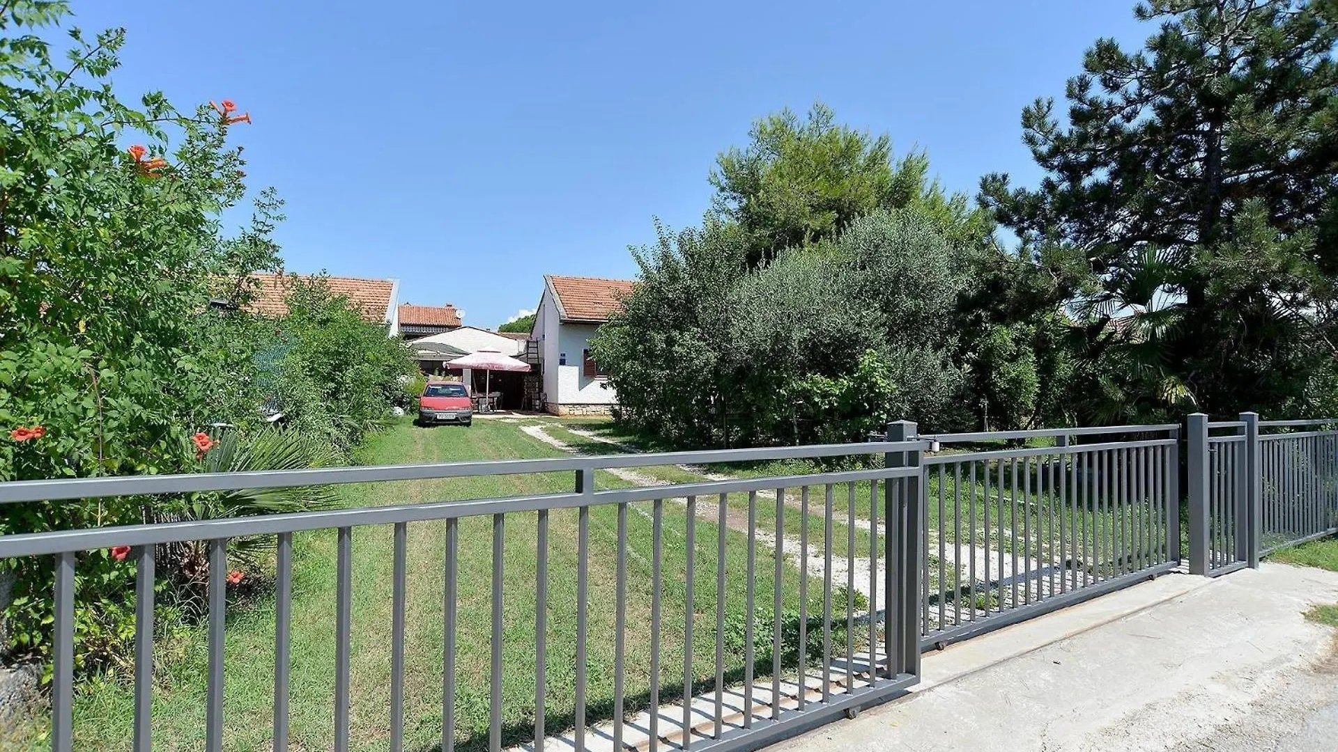 Apartment Ferienwohnung Fuer 7 Personen Ca 100 Qm In Fazana, Istrien Istrische Riviera Valbandon Croatia